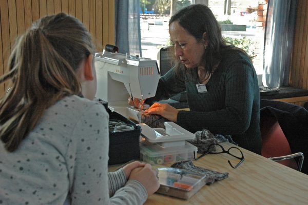 Repair Café kleding herstellen